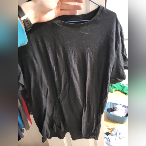 Large Gap T-shirt - Picture 2 of 2